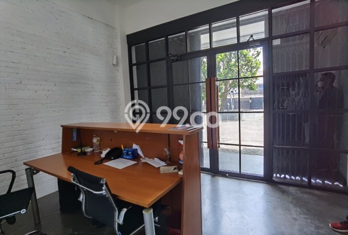 Ruko Bagus LT 85m2 LB 240m2 Dijual di Pondok Pinang Jakarta Selatan Ruko Bagus LT 85m2 LB 240m2 Dijual di Pondok Pinang Jakarta Selatan