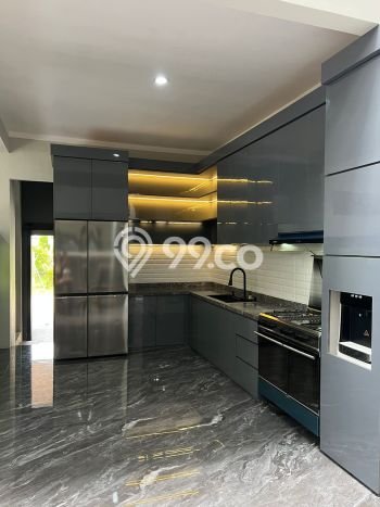 Dijual Rumah Mewah Elegan Dengan View Eksklusif di Sektor 7-Bintaro, Tangerang Selatan Dijual Rumah Mewah Elegan Dengan View Eksklusif di Sektor 7-Bintaro, Tangerang Selatan