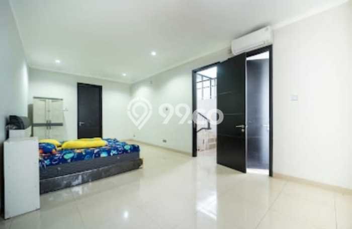 Ready to Use! Premium House LT 310m2 Desain Modern di Bintaro Ready to Use! Premium House LT 310m2 Desain Modern di Bintaro
