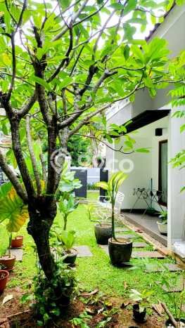 Rumah Elit Modern Siap Huni di BSD Kencana Loka Tangerang Rumah Elit Modern Siap Huni di BSD Kencana Loka Tangerang
