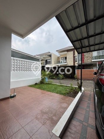 Rumah Luas Asri 3 KT Siap Huni di Cirendeu Jakarta Selatan Rumah Luas Asri 3 KT Siap Huni di Cirendeu Jakarta Selatan