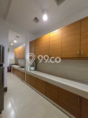 Hunian Minimalis dengan LT 1200m2 & LB 1300m2 Dikontrakkan di Kemang Hunian Minimalis dengan LT 1200m2 & LB 1300m2 Dikontrakkan di Kemang
