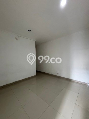 Rumah Luas Asri 3 KT Siap Huni di Cirendeu Jakarta Selatan Rumah Luas Asri 3 KT Siap Huni di Cirendeu Jakarta Selatan