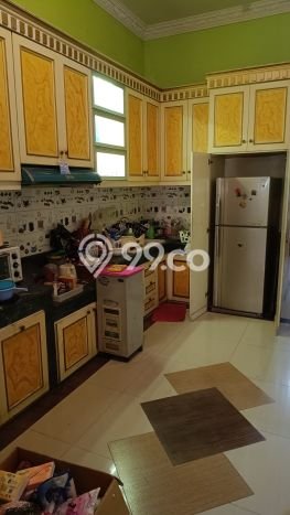Jual Rumah Luas Elegan Dengan View Eksklusif di Kebonsari, Surabaya Jual Rumah Luas Elegan Dengan View Eksklusif di Kebonsari, Surabaya