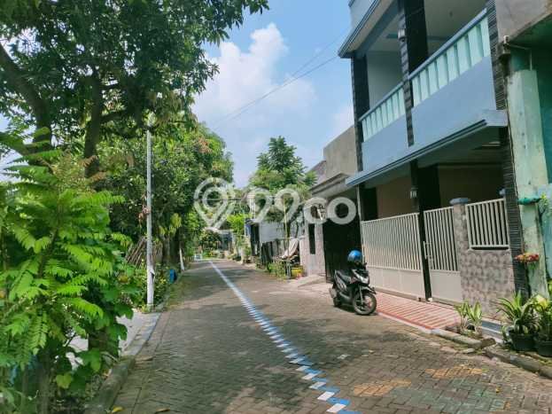 Dijual Cepat Rumah Bagus Siap Huni LB 210m2 di Wiyung, Surabaya Dijual Cepat Rumah Bagus Siap Huni LB 210m2 di Wiyung, Surabaya