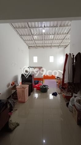 Jual Rumah Luas Elegan Dengan View Eksklusif di Kebonsari, Surabaya Jual Rumah Luas Elegan Dengan View Eksklusif di Kebonsari, Surabaya