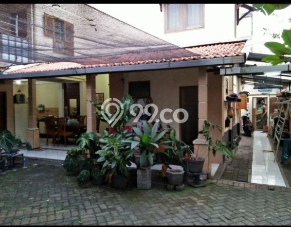 Rumah Modern Cantik 4 Kamar Siap Huni di Lowokwaru Rumah Modern Cantik 4 Kamar Siap Huni di Lowokwaru