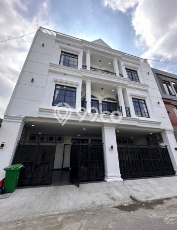 Kost Dijual di Soekarno Hatta dengan 0 KT dan Luas 314m2 Kost Dijual di Soekarno Hatta dengan 0 KT dan Luas 314m2