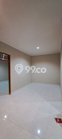 Disewakan Rumah Murah di Green Ville Jakarta Barat dengan 3 Kamar Tidur Disewakan Rumah Murah di Green Ville Jakarta Barat dengan 3 Kamar Tidur