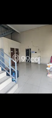 Gudang Disewa di Jakarta Utara dengan LB 2000m2 Area Komersial Ramai Gudang Disewa di Jakarta Utara dengan LB 2000m2 Area Komersial Ramai