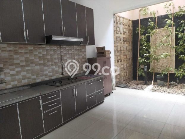 Hunian Nyaman Asri 4 KT Siap Pakai di Graha Raya Tangerang Hunian Nyaman Asri 4 KT Siap Pakai di Graha Raya Tangerang