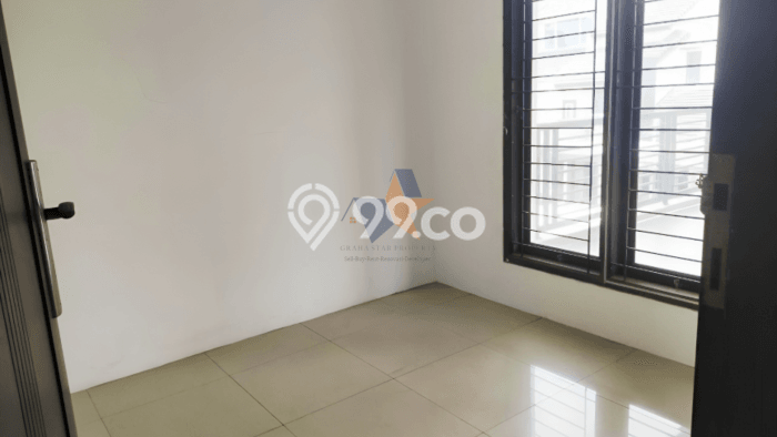 Rumah Modern 4 KT di Graha Raya Tangerang Semi Furnished Rumah Modern 4 KT di Graha Raya Tangerang Semi Furnished