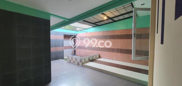 For Sale Rumah 2 Kamar Lokasi Ideal Nyaman dan Strategis di Serpong Utara For Sale Rumah 2 Kamar Lokasi Ideal Nyaman dan Strategis di Serpong Utara