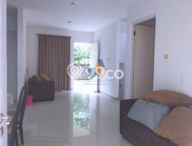 Rumah Luas Asri 3 KT Siap Huni di Graha Raya Bintaro Tangerang Selatan Rumah Luas Asri 3 KT Siap Huni di Graha Raya Bintaro Tangerang Selatan