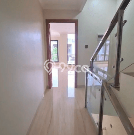 Jual Rumah Luas Megah Dengan View Eksklusif di Joglo, Jakarta Barat Jual Rumah Luas Megah Dengan View Eksklusif di Joglo, Jakarta Barat