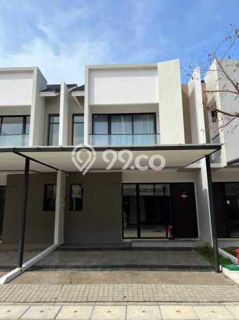 Rumah Elit LB 120m2 Siap Huni Desain Elegan di Teluk Naga, Tangerang Rumah Elit LB 120m2 Siap Huni Desain Elegan di Teluk Naga, Tangerang