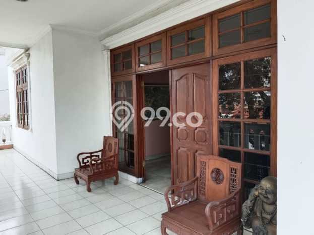 Rumah Luxury Modern Tanpa Renovasi di Slipi Jakarta Barat Rumah Luxury Modern Tanpa Renovasi di Slipi Jakarta Barat