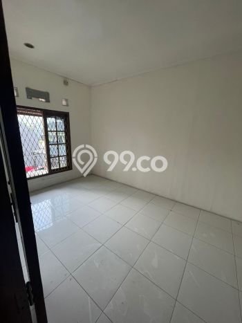 Rumah Terawat di Pondok Aren, Tangerang Selatan, Luas 124m² LB 200m² HARGA MENARIK! Rumah Terawat di Pondok Aren, Tangerang Selatan, Luas 124m² LB 200m² HARGA MENARIK!