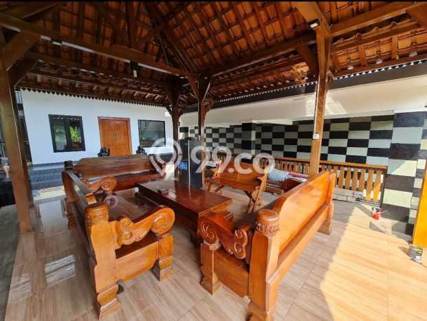 Ready to Use! Luxury House LT 225m2 Desain Elegan di Jatimurni Ready to Use! Luxury House LT 225m2 Desain Elegan di Jatimurni