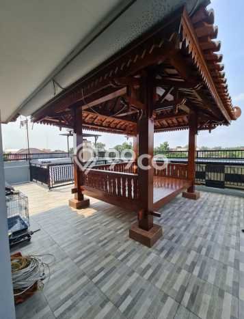 Ready to Use! Luxury House LT 225m2 Desain Elegan di Jatimurni Ready to Use! Luxury House LT 225m2 Desain Elegan di Jatimurni