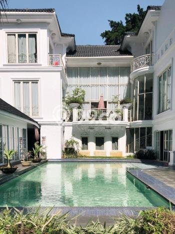 Siap Huni Rumah Mewah 5 Kamar di Kebayoran Lama Dekat ke Mana Saja Siap Huni Rumah Mewah 5 Kamar di Kebayoran Lama Dekat ke Mana Saja