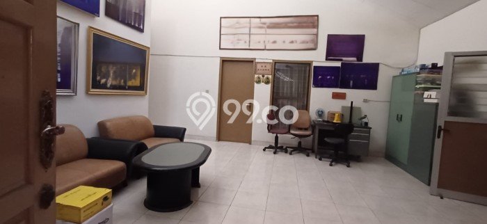 Jual Rumah Luas Megah Dengan View Cantik di Tomang, Jakarta Barat Jual Rumah Luas Megah Dengan View Cantik di Tomang, Jakarta Barat