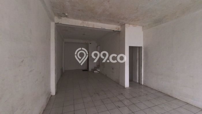 Ruko Dijual di Pulo Gadung LT 88m2, LB 202m2 untuk Investasi Ruko Dijual di Pulo Gadung LT 88m2, LB 202m2 untuk Investasi