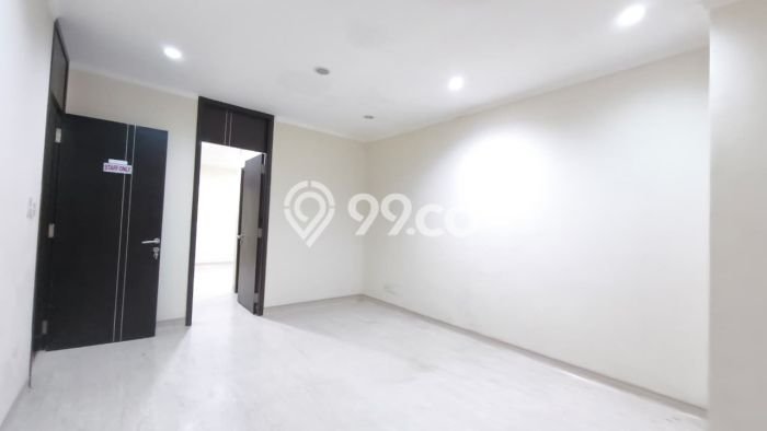 Unit Ruko Dijual di Kebayoran Baru Jakarta Selatan 205m2 Unit Ruko Dijual di Kebayoran Baru Jakarta Selatan 205m2