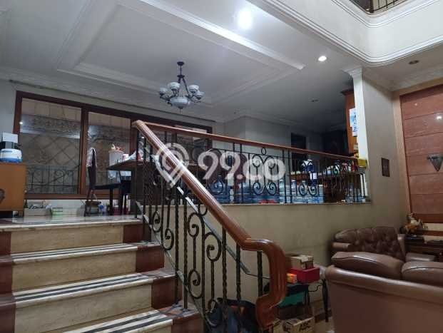 Hunian Mewah LB 500m2 Siap Huni Desain Elegan di Sunter, Jakarta Utara Hunian Mewah LB 500m2 Siap Huni Desain Elegan di Sunter, Jakarta Utara