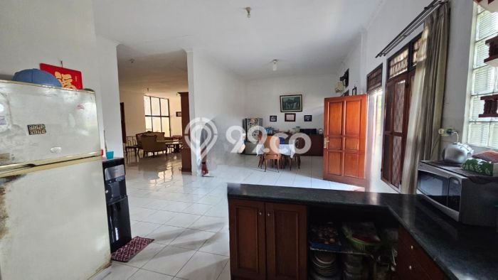 Rumah Eksklusif Dijual LT 497m2 di Matraman, Jakarta Timur Rumah Eksklusif Dijual LT 497m2 di Matraman, Jakarta Timur