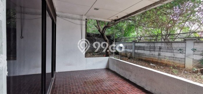 Rumah Elit LB 400m2 Siap Huni Desain Elegan di Tomang, Jakarta Barat Rumah Elit LB 400m2 Siap Huni Desain Elegan di Tomang, Jakarta Barat
