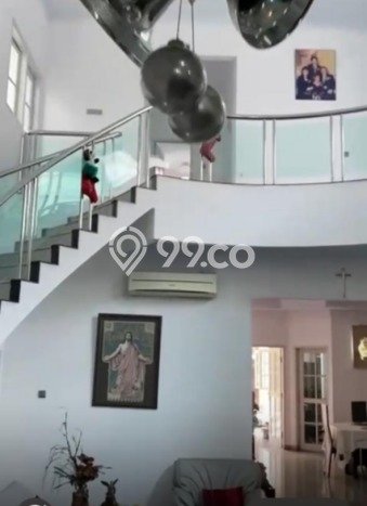 Jual Rumah Luas Elegan Dengan View Eksklusif di Petojo, Jakarta Pusat Jual Rumah Luas Elegan Dengan View Eksklusif di Petojo, Jakarta Pusat