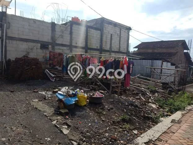 Rumah Kost untuk Dijual di Ngaliyan dengan 11 KT, 11 KM, Luas 200m2 Rumah Kost untuk Dijual di Ngaliyan dengan 11 KT, 11 KM, Luas 200m2