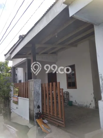 Jual Rumah Siap Huni di Genuk Semarang Harga Rp 500 Juta LT 165m2 Jual Rumah Siap Huni di Genuk Semarang Harga Rp 500 Juta LT 165m2