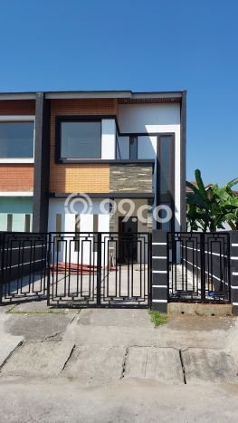Dijual Rumah 3 Kamar Lokasi Strategis Nyaman dan Strategis di Pedurungan Dijual Rumah 3 Kamar Lokasi Strategis Nyaman dan Strategis di Pedurungan
