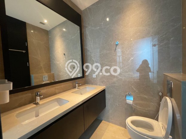 Apartemen Disewakan 2 Kamar Murah Siap Huni di Jakarta Selatan, Luas 122m2 Apartemen Disewakan 2 Kamar Murah Siap Huni di Jakarta Selatan, Luas 122m2