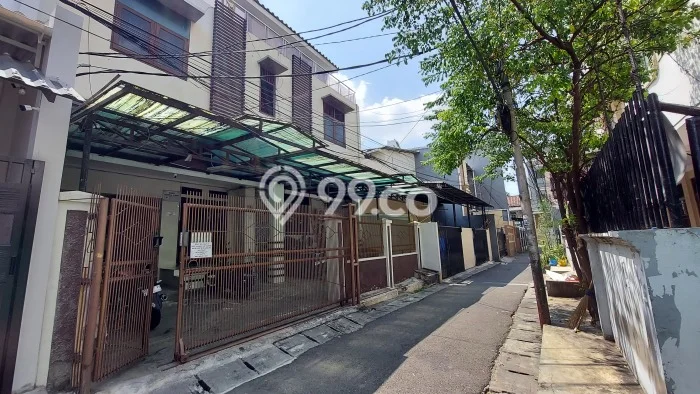 Kos-kosan Dijual di Grogol Jakarta Barat Luas 600m2 Kos-kosan Dijual di Grogol Jakarta Barat Luas 600m2