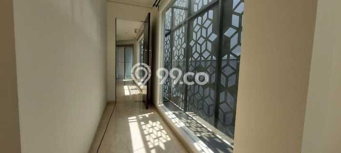 Jual Rumah Luas Elegan Dengan View Cantik di Pondok Indah, Jakarta Selatan Jual Rumah Luas Elegan Dengan View Cantik di Pondok Indah, Jakarta Selatan