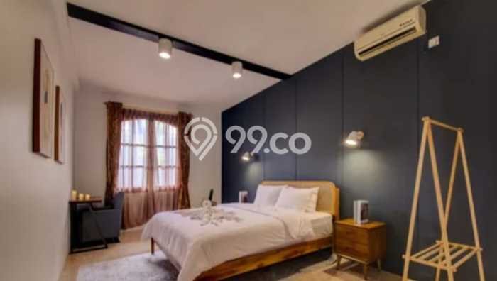 INVESTASI POTENSIAL! Vila di Cilandak, Luas 694m2m², Lokasi Prima INVESTASI POTENSIAL! Vila di Cilandak, Luas 694m2m², Lokasi Prima