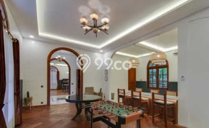 INVESTASI POTENSIAL! Vila di Cilandak, Luas 694m2m², Lokasi Prima INVESTASI POTENSIAL! Vila di Cilandak, Luas 694m2m², Lokasi Prima