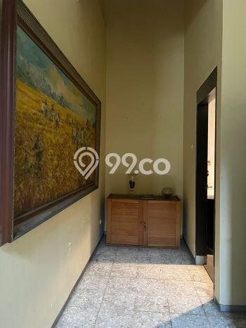 Rumah Premium di Jakarta Selatan Strategis Kondisi Terawat Rumah Premium di Jakarta Selatan Strategis Kondisi Terawat