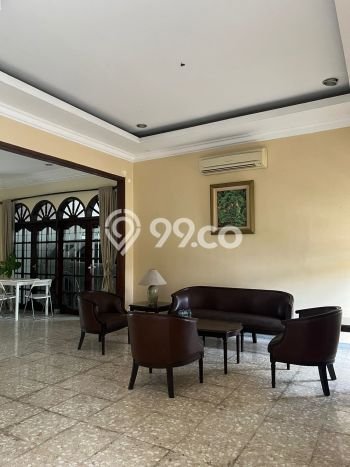 Rumah Premium di Jakarta Selatan Strategis Kondisi Terawat Rumah Premium di Jakarta Selatan Strategis Kondisi Terawat