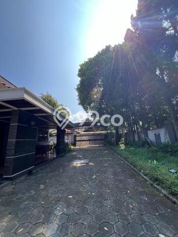 Disewakan segera hunian minimalis strategis 5 Kamar di Coblong, Bandung Disewakan segera hunian minimalis strategis 5 Kamar di Coblong, Bandung