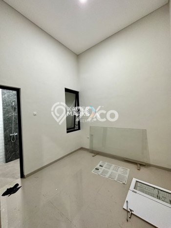 Rumah Minimalis di Lowokwaru, Malang, Luas 127m2m² Bangunan 90m2m² Rumah Minimalis di Lowokwaru, Malang, Luas 127m2m² Bangunan 90m2m²