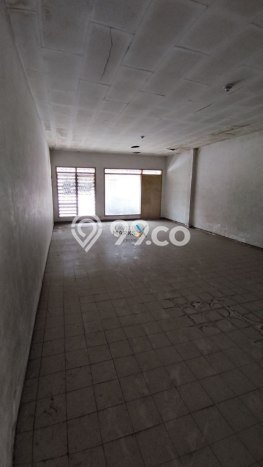 Ruko Usaha Dijual di Sukun Malang LT 78m2 & LB 234m2 Ruko Usaha Dijual di Sukun Malang LT 78m2 & LB 234m2