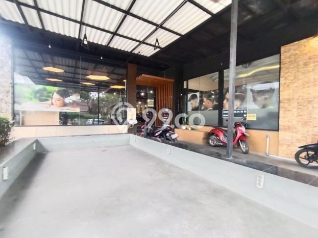 Komersial Dijual di Malang LT 375m2 & LB 500m2 Lokasi Terbaik! Komersial Dijual di Malang LT 375m2 & LB 500m2 Lokasi Terbaik!