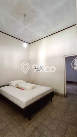 Siap Huni Hunian Elit 9 Kamar di Klojen Dekat ke Mana Saja Siap Huni Hunian Elit 9 Kamar di Klojen Dekat ke Mana Saja