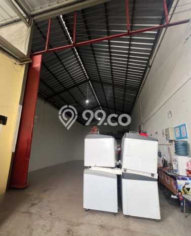 Unit Gudang disewakan di Mustikajaya Bekasi dengan LT 220m2 / LB 220m2 Unit Gudang disewakan di Mustikajaya Bekasi dengan LT 220m2 / LB 220m2