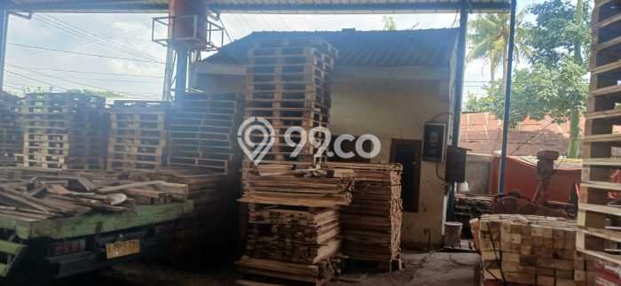 Gudang disewakan di Mustikajaya Bekasi dengan luas bangunan 1500m2 Gudang disewakan di Mustikajaya Bekasi dengan luas bangunan 1500m2