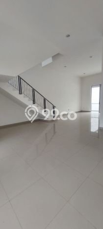 Rumah Asri area , 3 KM, Lokasi Strategis Rumah Asri area , 3 KM, Lokasi Strategis